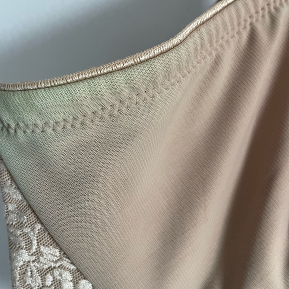 Beige Lace Bra size 38G Soma - Picture 4 of 4